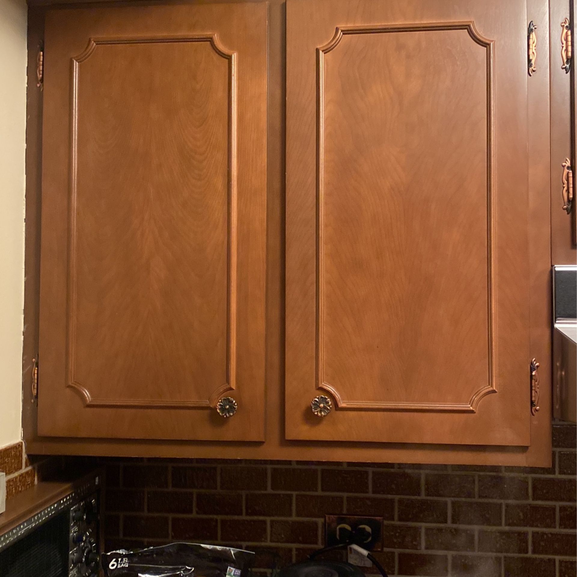 Solid Hardwood Kitchen Cabinets