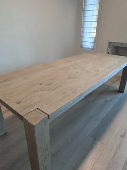 Restoration Hardware DRIFTED RECLAIMED OAK PARSONS RECTANGULAR DINING TABLE