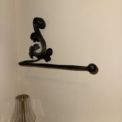 Iron Scrollwork Wall Mounted Paper Towel Holder