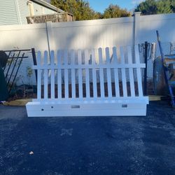 4ft High Viynl Fence 