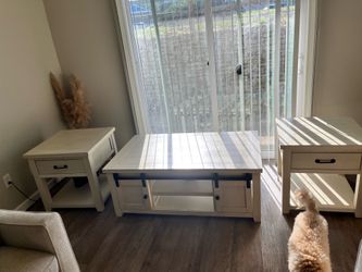 Coffee and side table