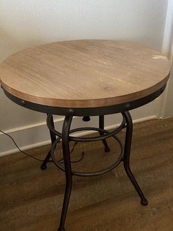 NIGHT STAND TABLE SET