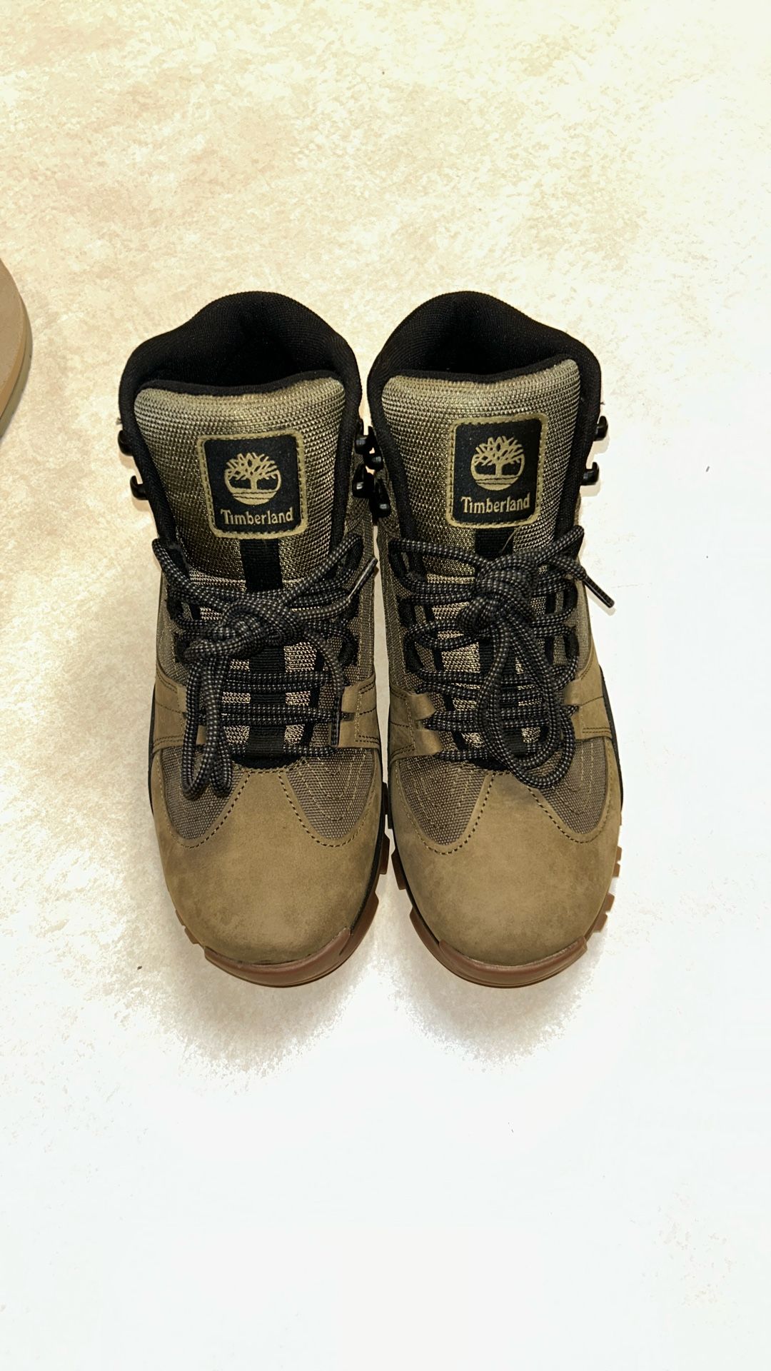 Timberland Men’s mount Madsen Mid Lace Hiking Boots
