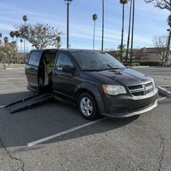2011 Dodge GrandCaravan 