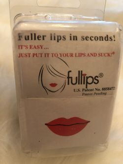 LIP PLUMPER ,works in seconds!