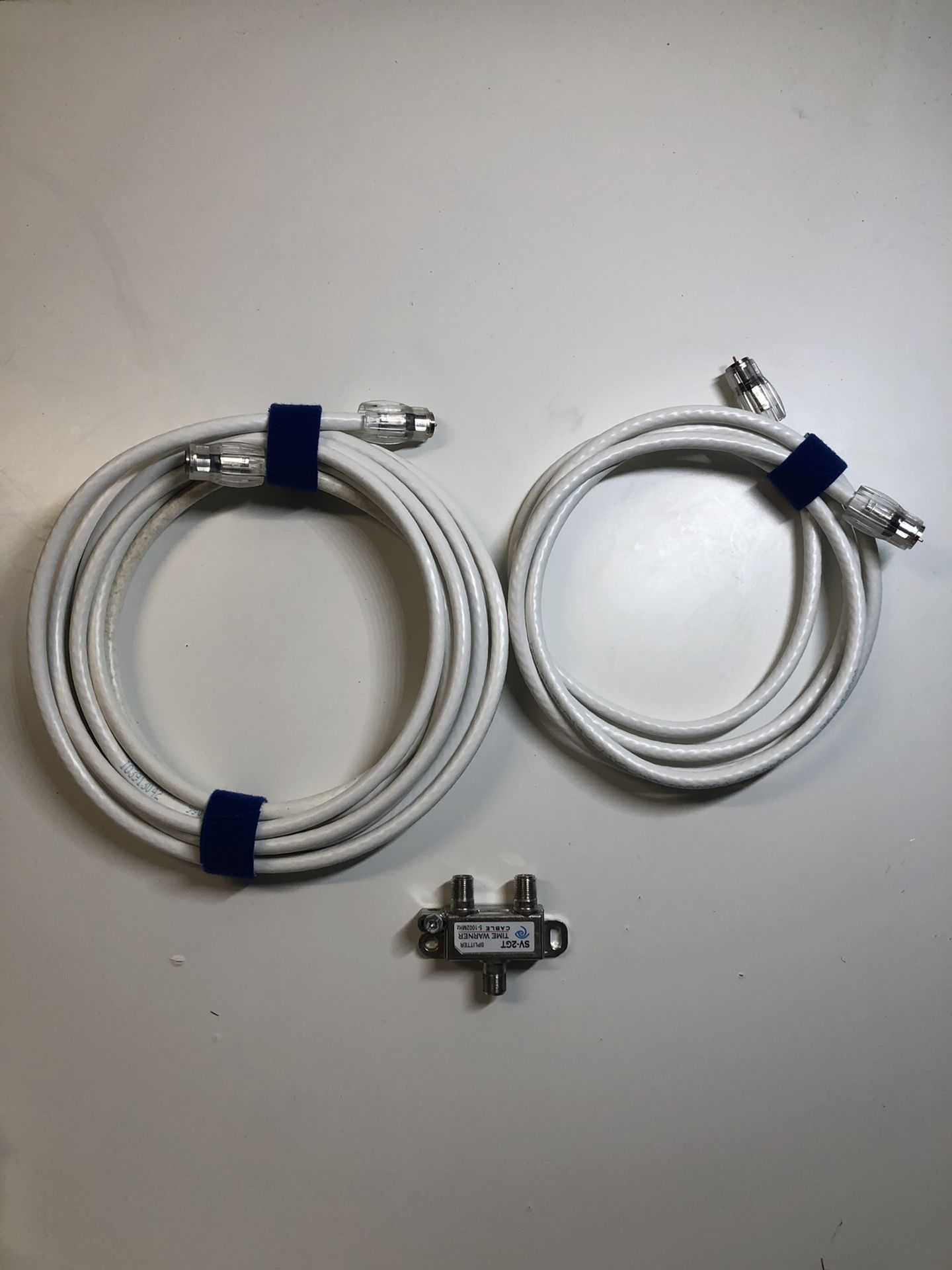 Coaxial cables and splitter