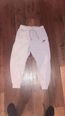 GREY NIKE TECH PANTS