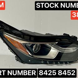 2018-2020 CHEVY EQUINOX PREMIER OEM RH FULL LED HEADLIGHT. PASSENGER SIDE.