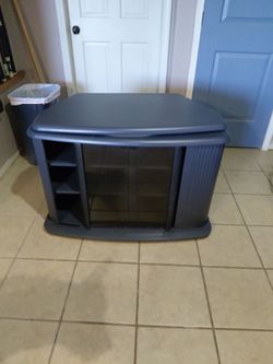 Tv stand