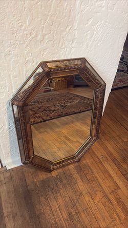 Octagonal Wall Mirror with Ornate Gold Frame