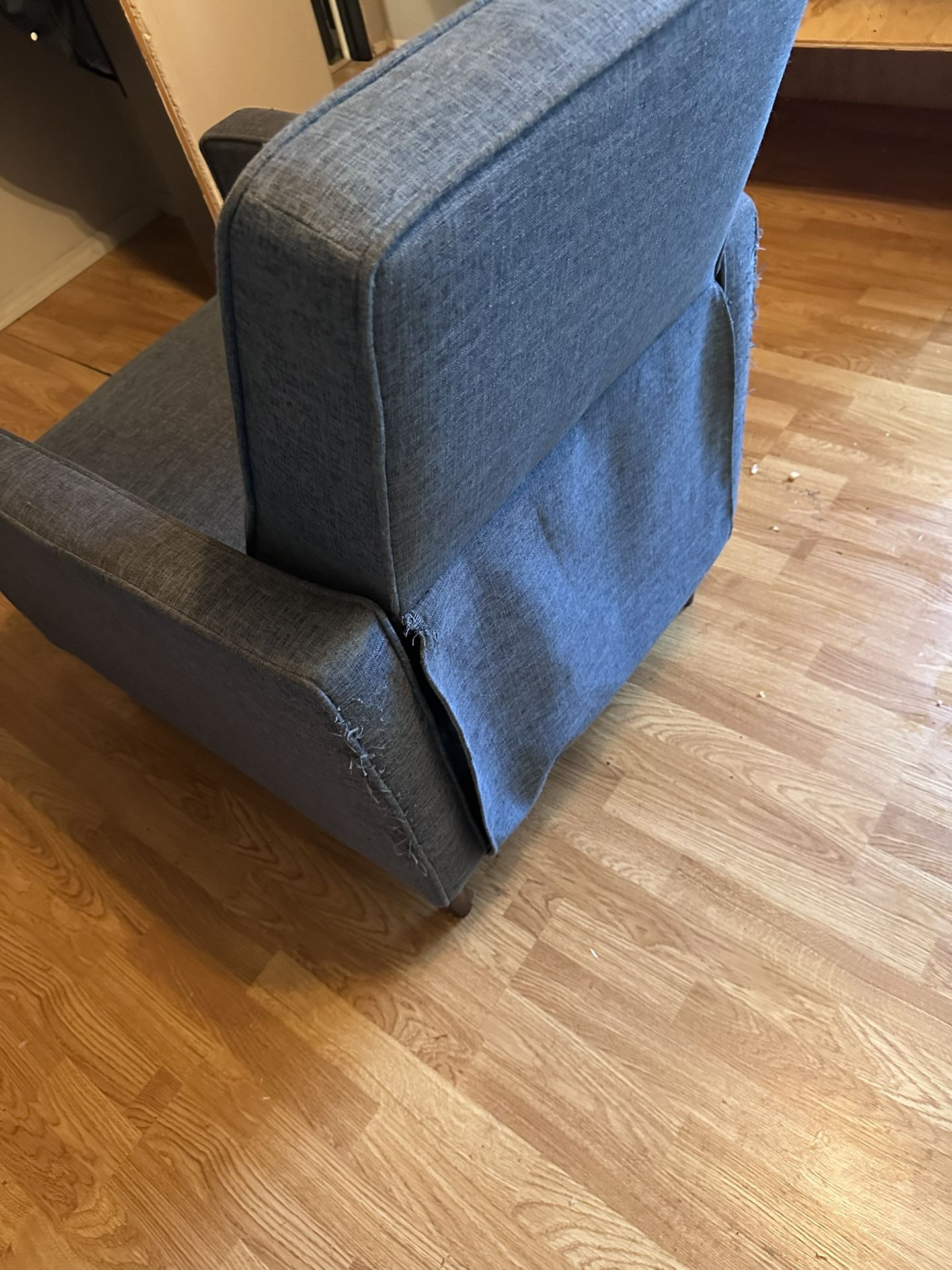 Free Recliner