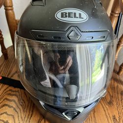 Bell M Qualifier DLX helmet 