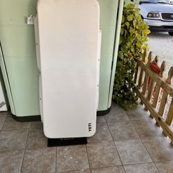 YETI TUNDRA® 250 HARD COOLER SEAT CUSHION IN WHITE 