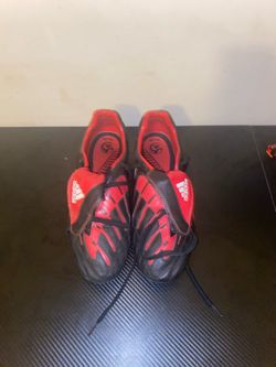 ADDIDAS PREDATOR CLEATS