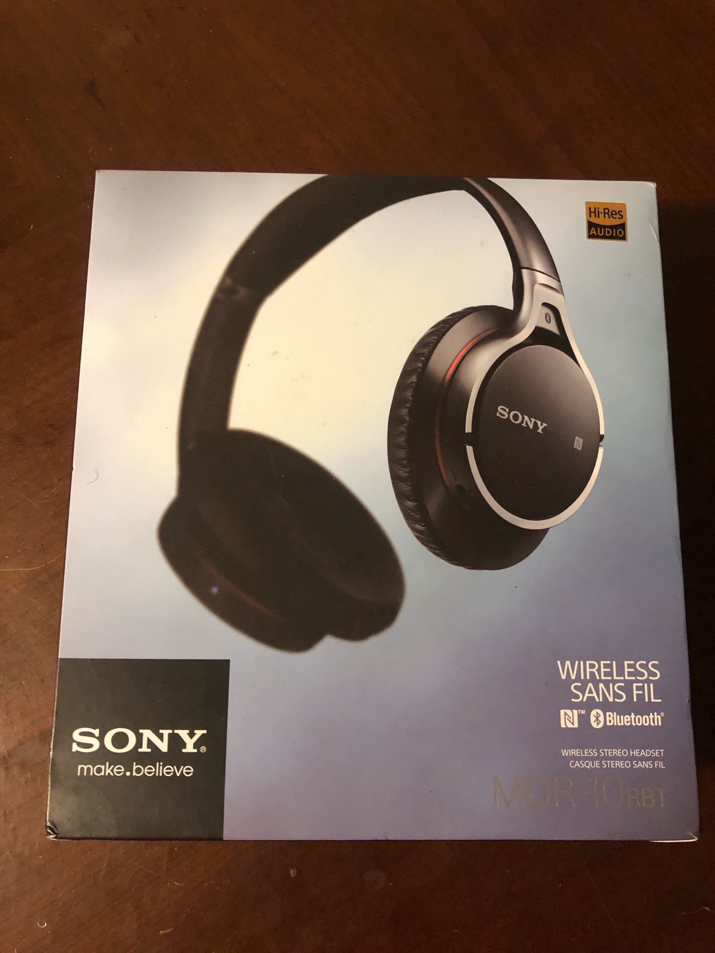 New Sony Bluetooth headphones 🎧 $100