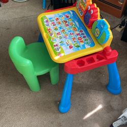 Activity Learning Desk Price 14$. Pick Up.  E.  Side.  Tacoma 