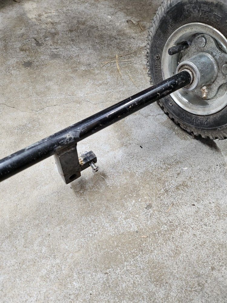 Honda 50 Training Wheels