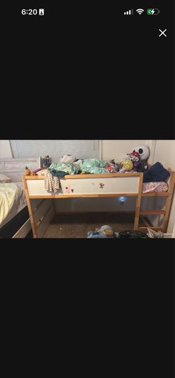 Loft twin bed