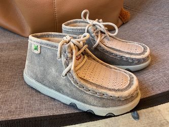 TWISTED X INFANT SHOES size 6c kids