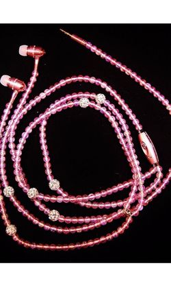 Hot pink pearl headphones!