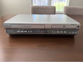 Panasonic VCR DVD combo player
