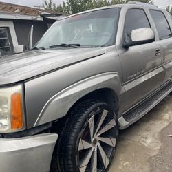 2002 Cadillac Escalade
