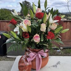 Olla De Barro Arrangements