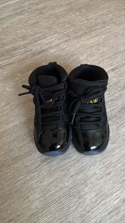 Air Jordan 11 Retro Gamma Blue Toddler Sneakers