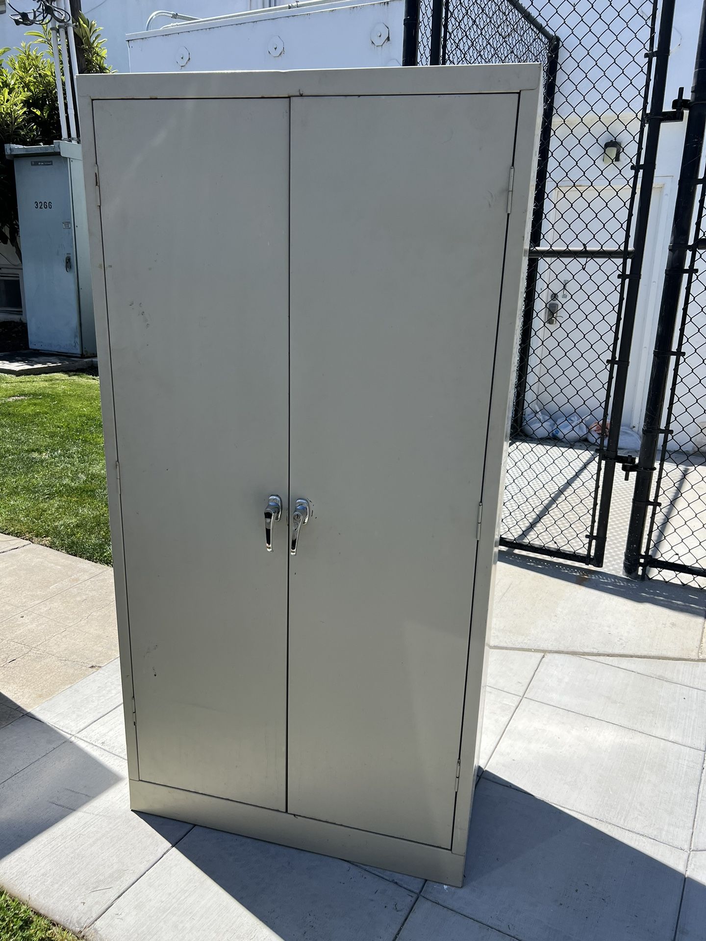 Metal Storage Cabinet 