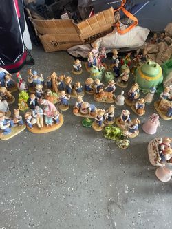 Large Lot of Country Figurines and Collectibles