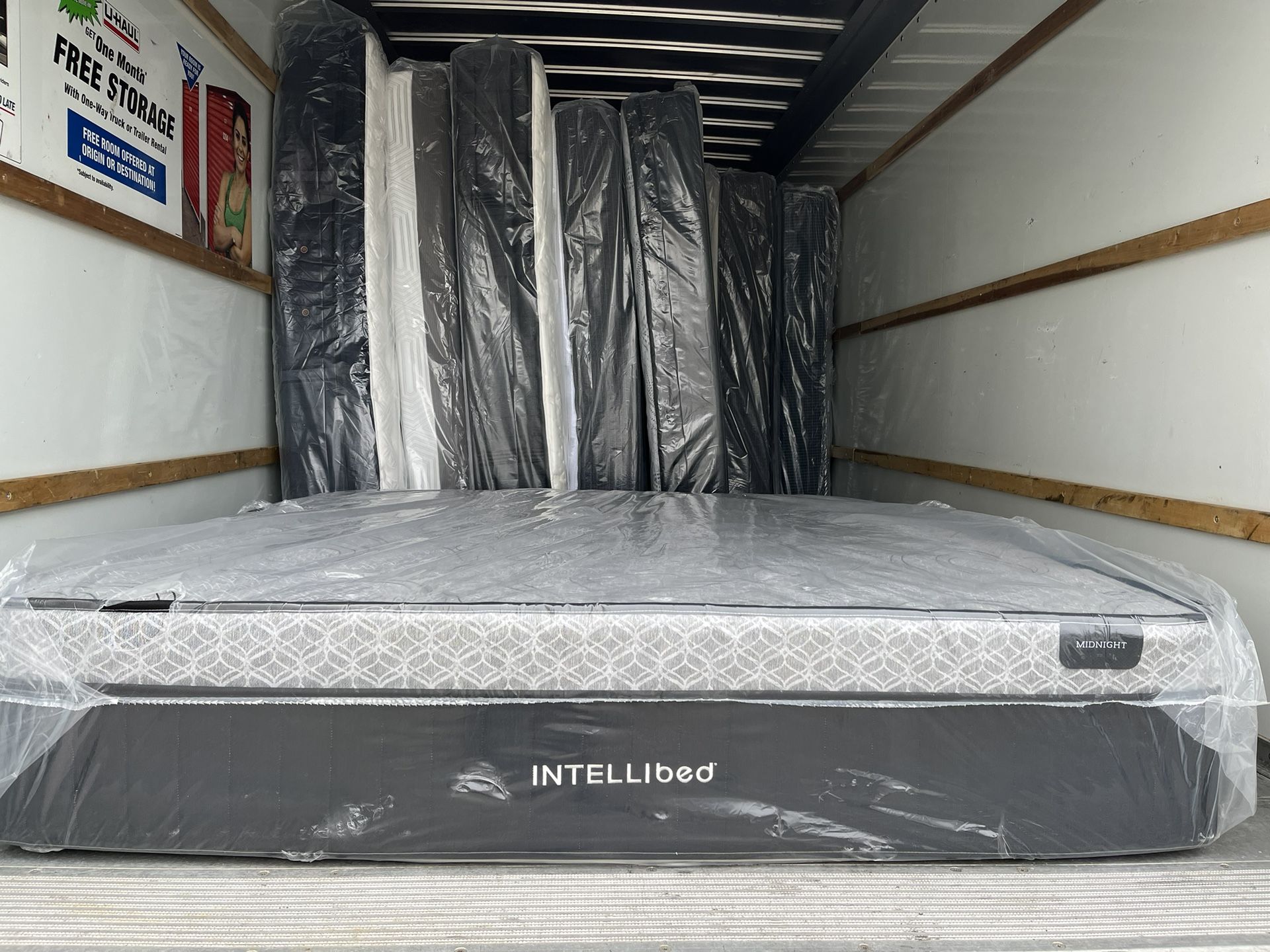 King And Queen! Intellibed! Sterns&foster!