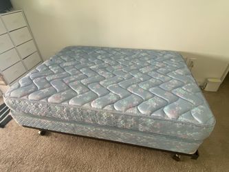 Queen Mattress set