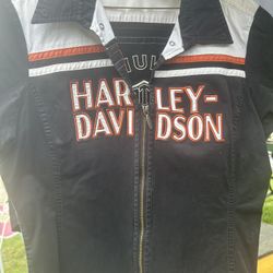 women’s 2xl Harley zip up shirt 