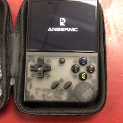 96091 Anbernic RG35XX PLUS “As Is, Needs To Be Programmed “ Retro Handheld Game Console W/ Games On Sd Cards 577994