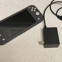 Nintendo Switch Lite (Gray)