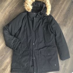 Great GUESS Parka! Size M.