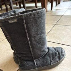 Used Grey Women’s Boots