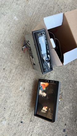 Car stereo with Bluetooth
