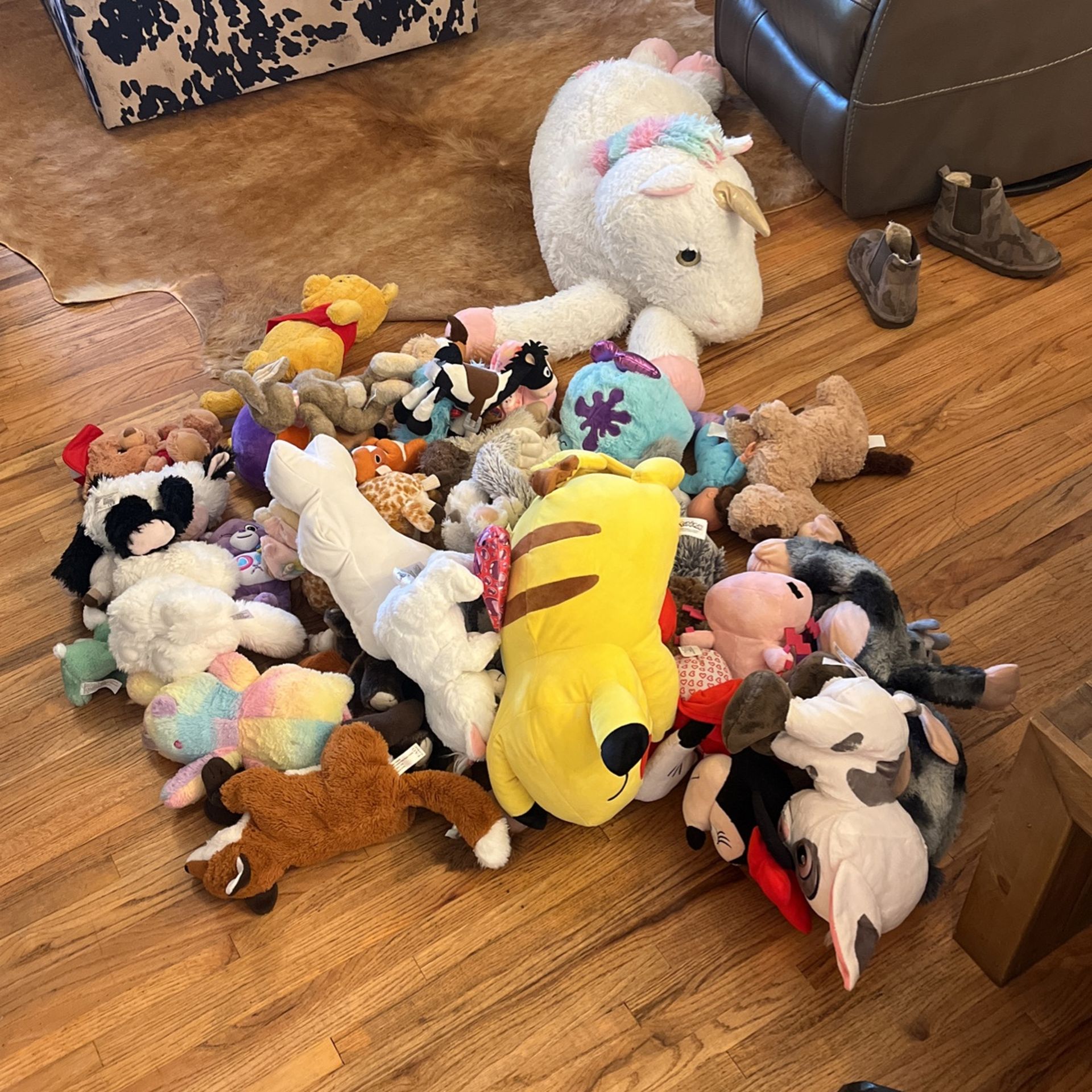 Stuffed Animals Like New