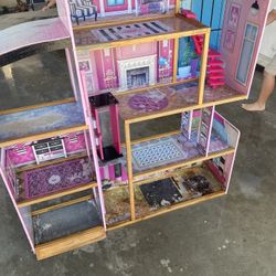 Barbie House