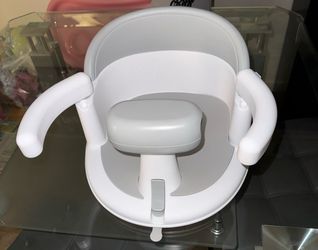 Baby bath seat free with purchase