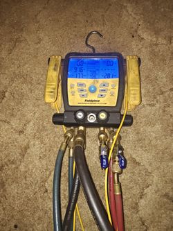 Field Piece AC Gauges