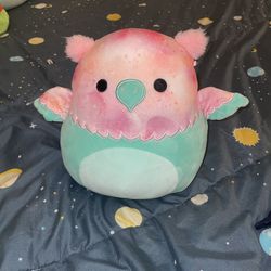 Gala the Griffin 8” Squishmallow!