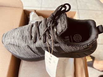 Adidas Swift Run 22 Junior Size 5