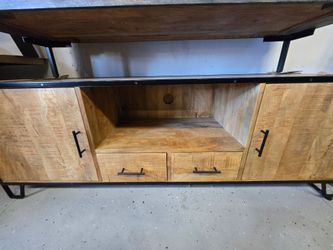 Tv stand