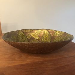Decorative ceramic bowl