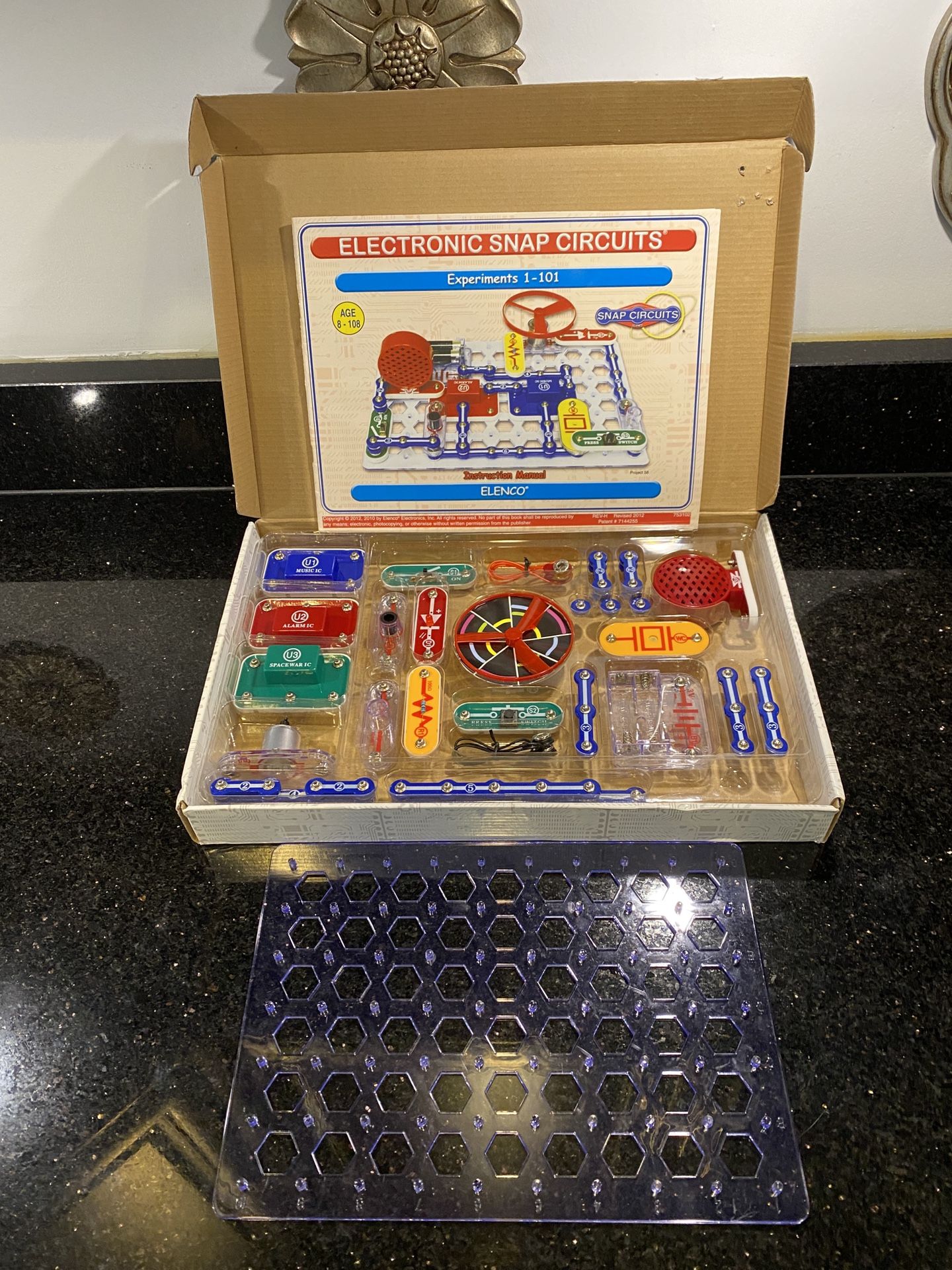 Elenco Snap Circuits Jr. SC-100 Electronics Exploration STEM Kit