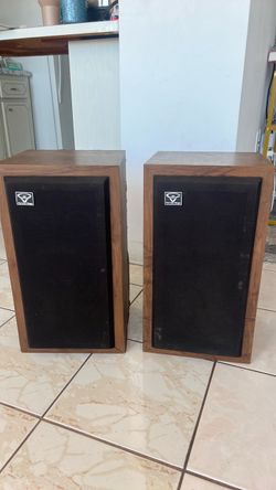 Vintage Cerwin-Vega Speakers – Pair – Untested