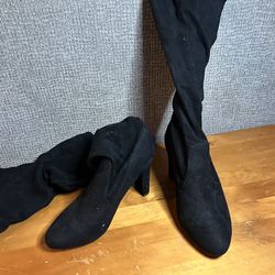 Women’s Boots Size 7.5