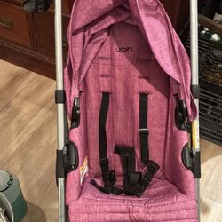 The Evenflo URBINI 3 Stage Stroller In Great Condition